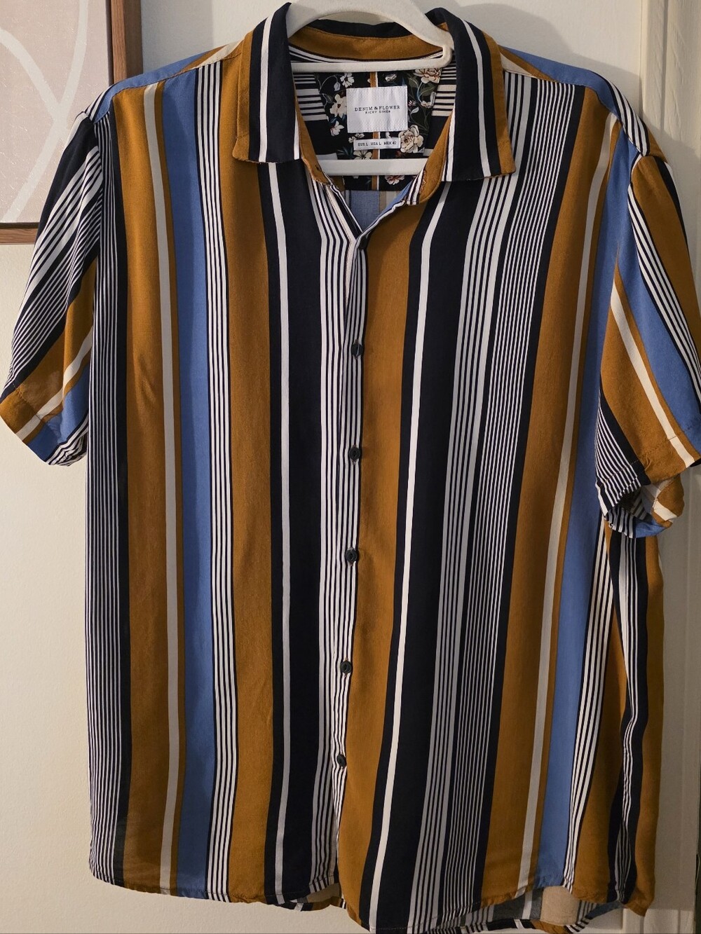 Men's Short-Sleeve Vertical Stripe Shirt — Blue, Black & Brown